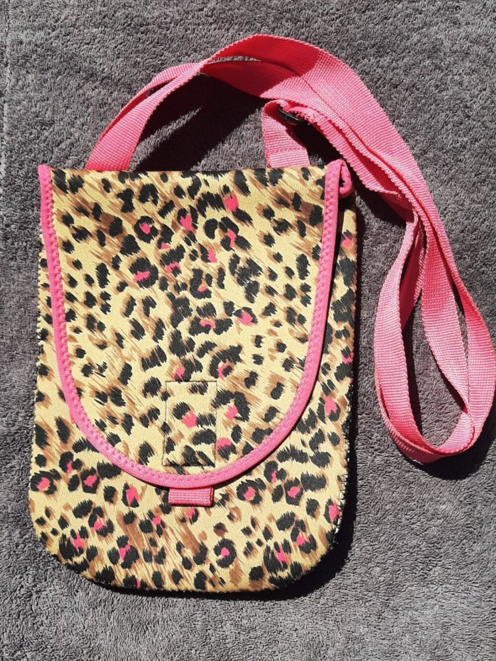 Neoprene Lunch Bag Animal Print Brown & Pink  10.5" x 8"